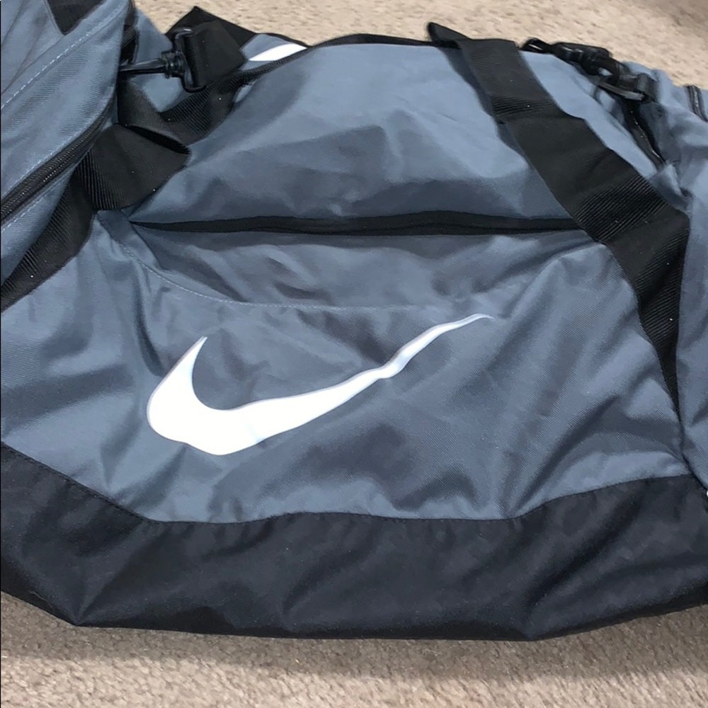 Nike duffle bag
